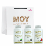 na foke je produktová sada 3 lflašiek z umelej hmoty , plne prírodných kapsul z Arónie Moruše a Arónie Cvikla + Taška