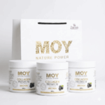 luxusná sada 3 kolagénov + taška položená na stole v luxusnom prevedení